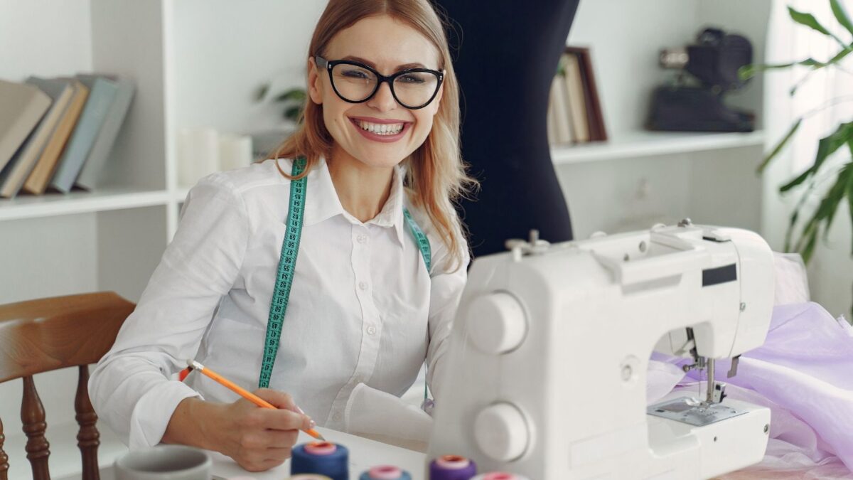 𝐓𝐚𝐢𝐥𝐨𝐫𝐢𝐧𝐠